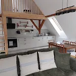 Pod Orzechem Lejlighed Ulinia