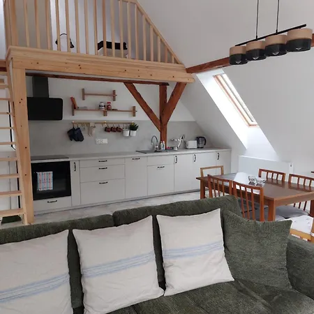 Pod Orzechem Daire Ulinia