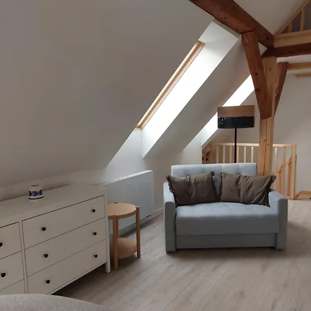 Daire Pod Orzechem Ulinia